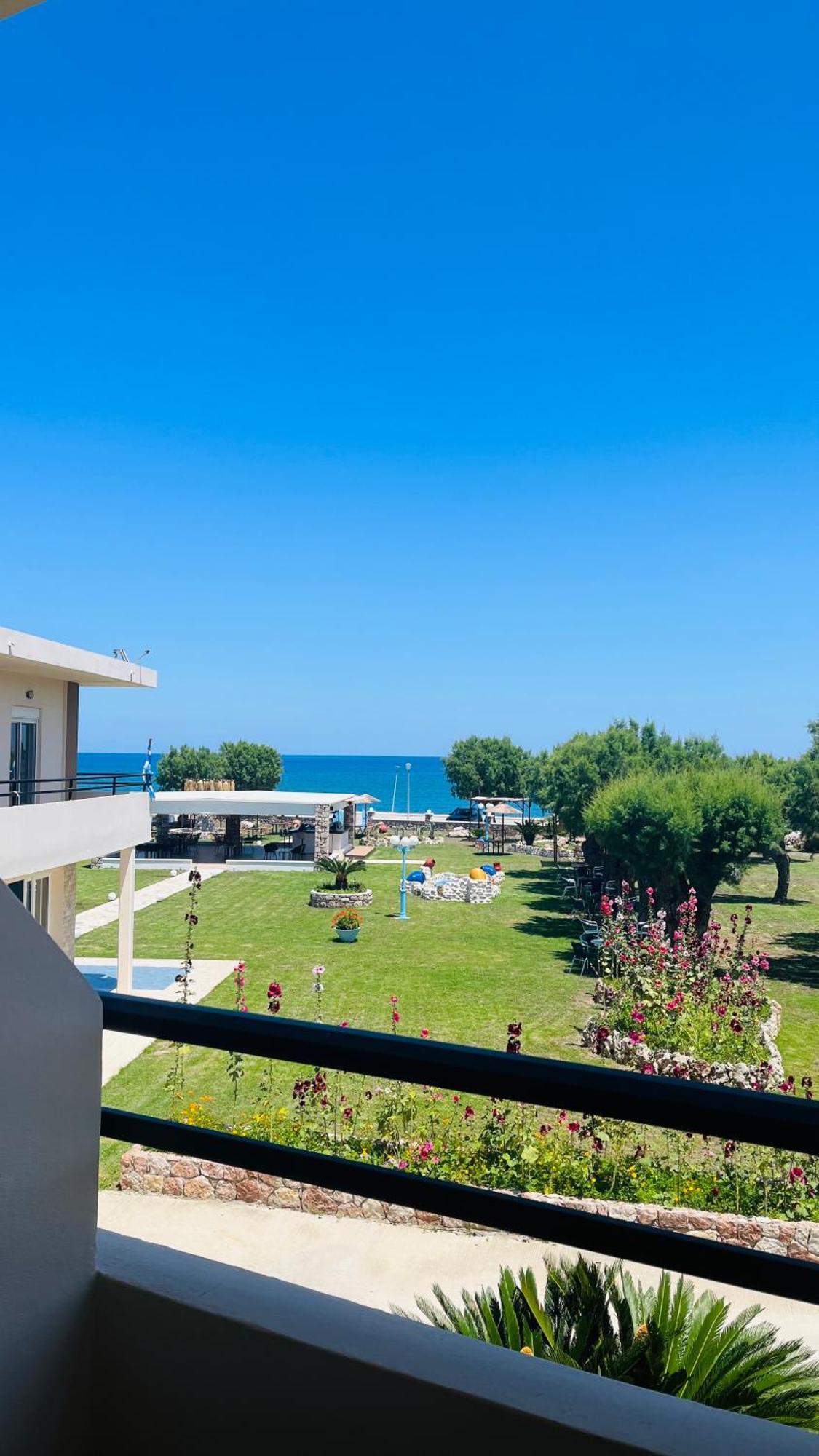 Al Mare Apartments アファンドウ エクステリア 写真
