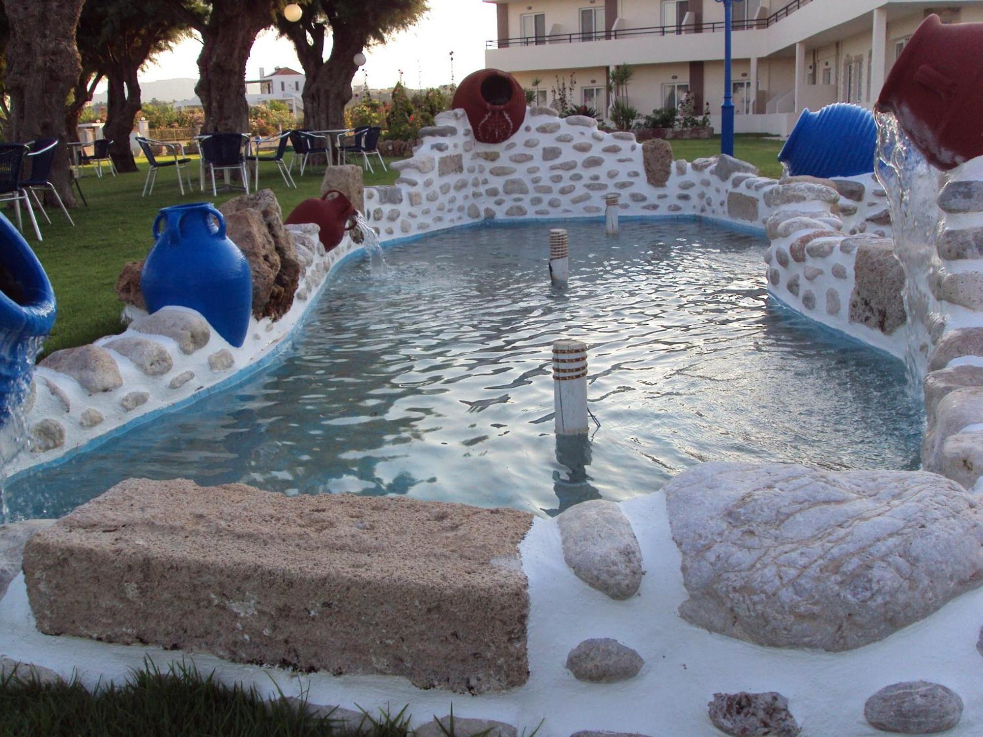 Al Mare Apartments アファンドウ エクステリア 写真