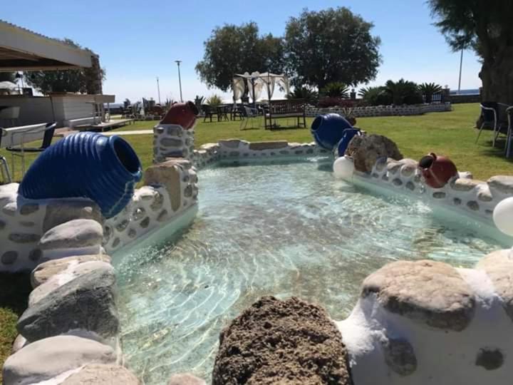 Al Mare Apartments アファンドウ エクステリア 写真